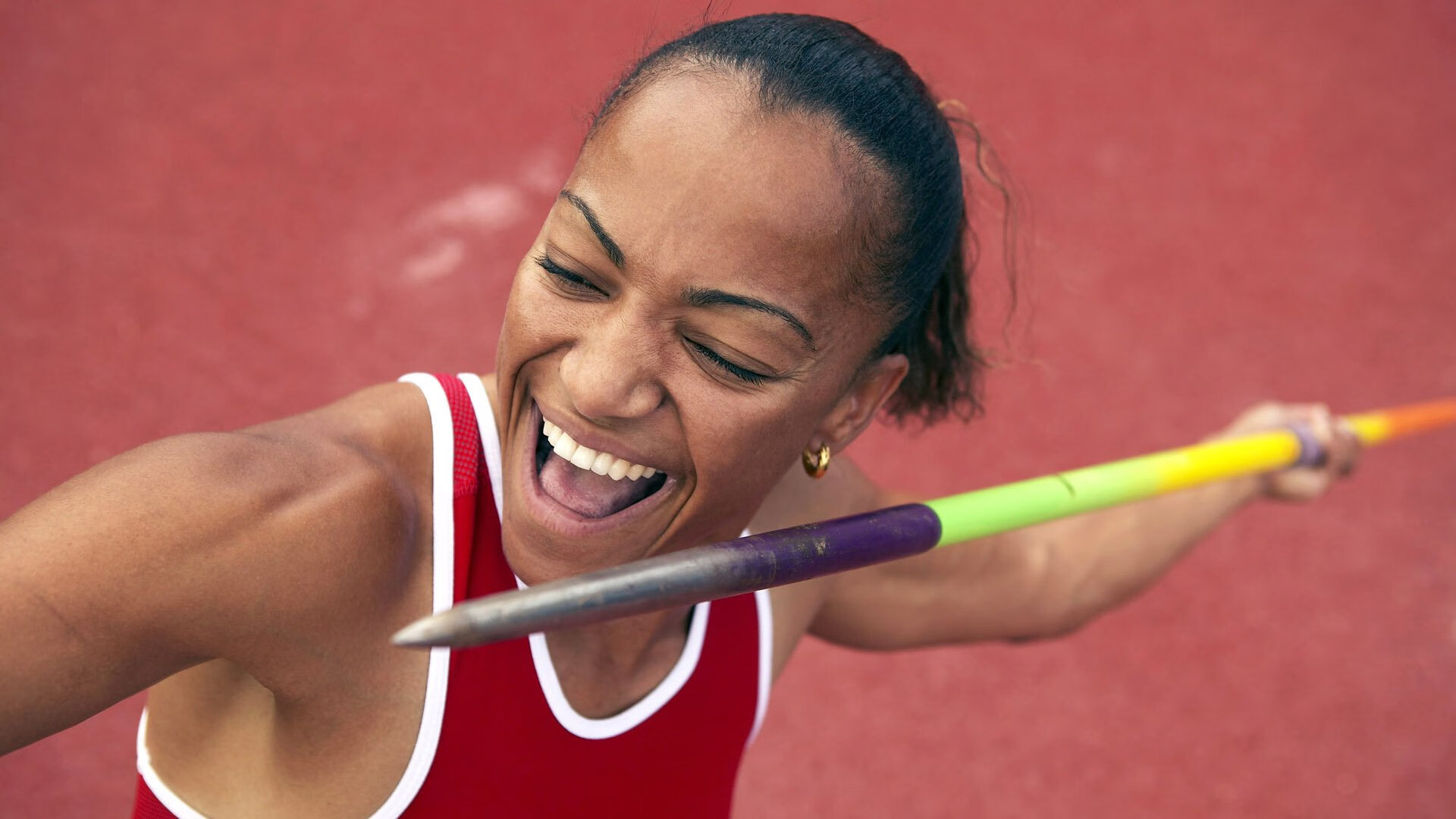 突尼斯奇迹之夜，欧冠决赛焦点战，皇家社会爆冷背后的足球寓言