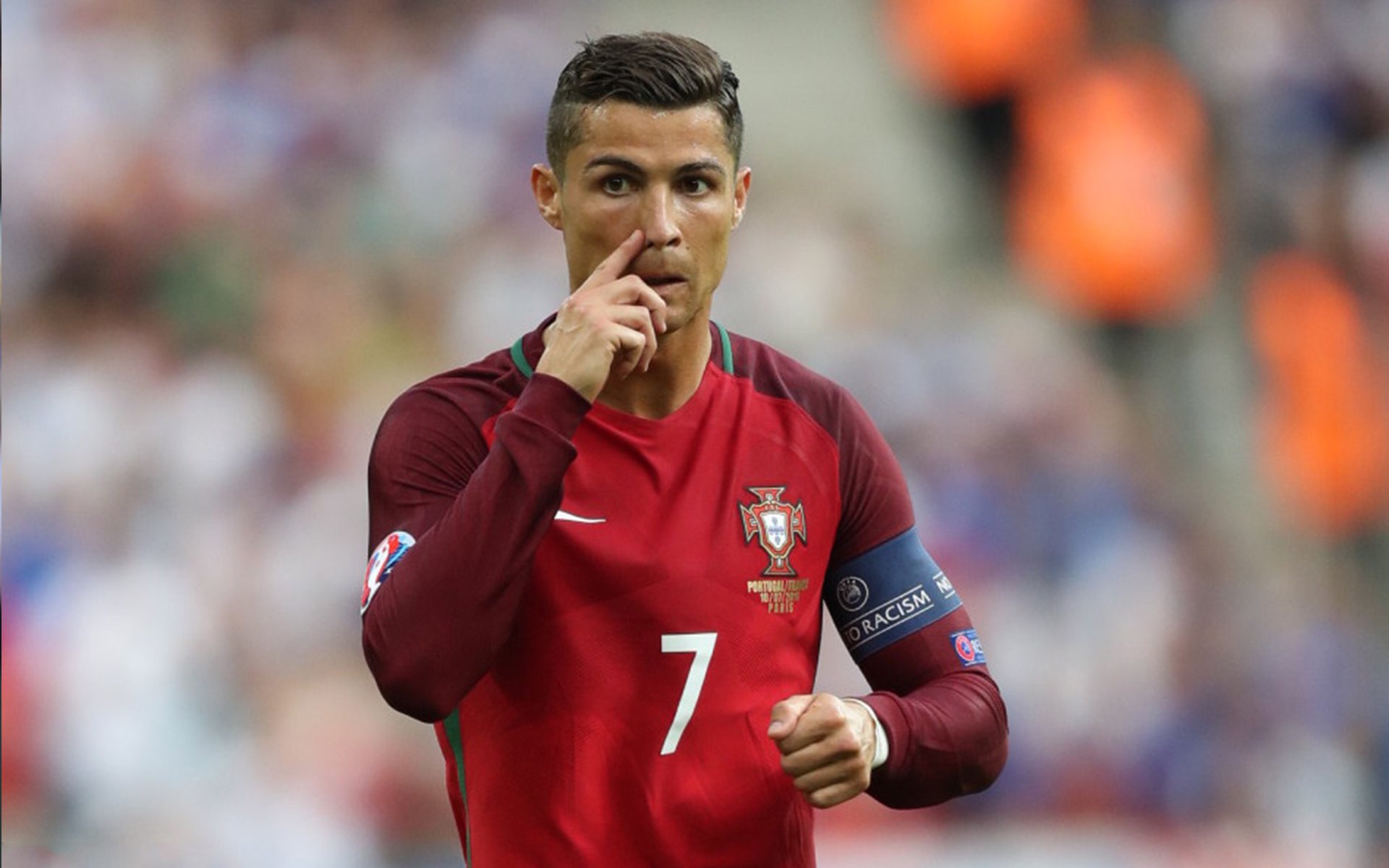 赛道与球场,双线战场上的硬仗哲学