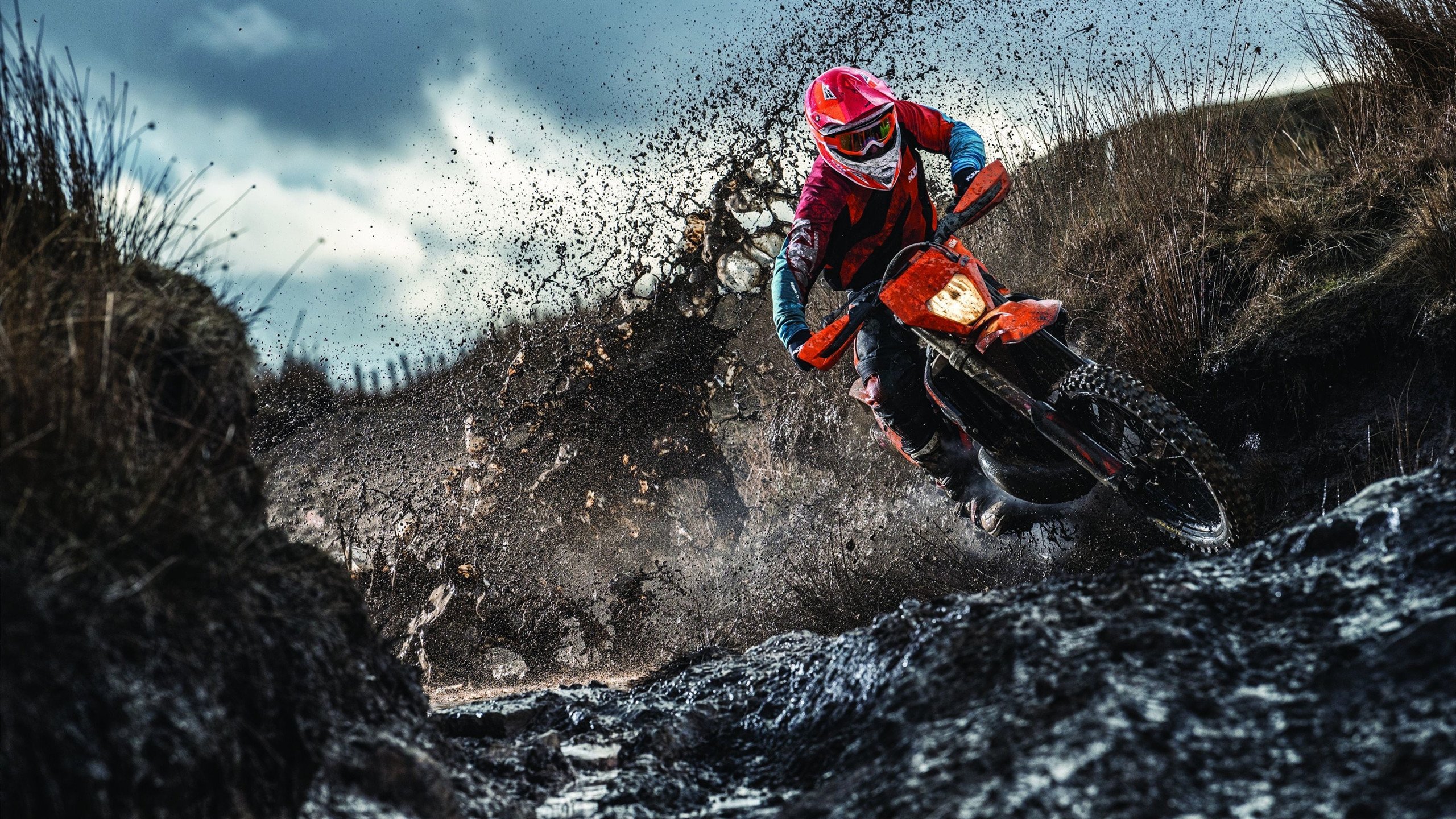 东方巨龙觉醒之夜，中国队3-0完胜葡萄牙，波尔独造三球统治全场